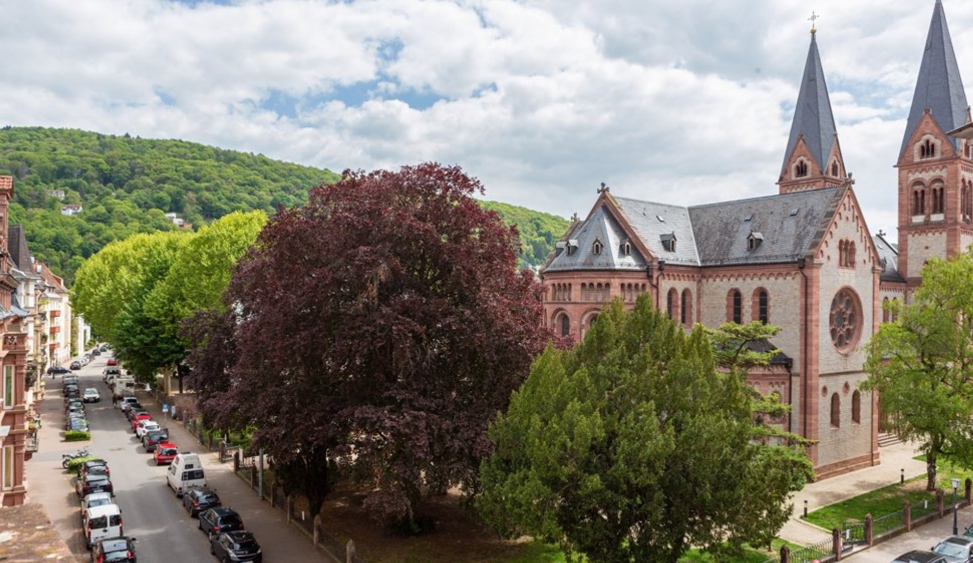 Hotel Krokodil Ausblick - St. Bonifatius Kirche